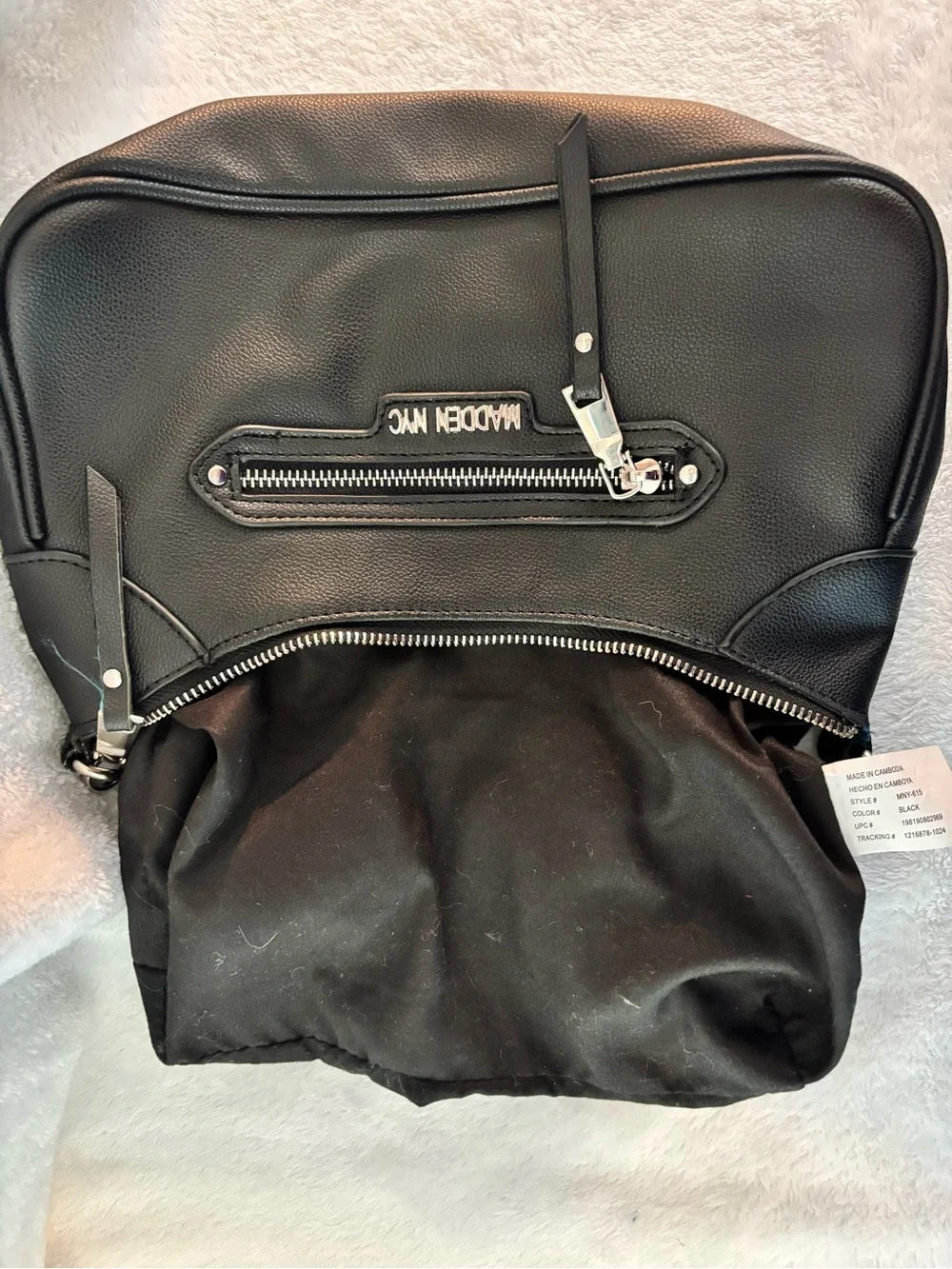 Steve Madden Black Shoulder Bag with Silver Chain